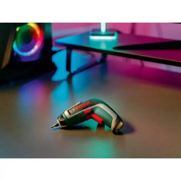 Aku šroubovák Bosch IXO 7 set 0603E0021