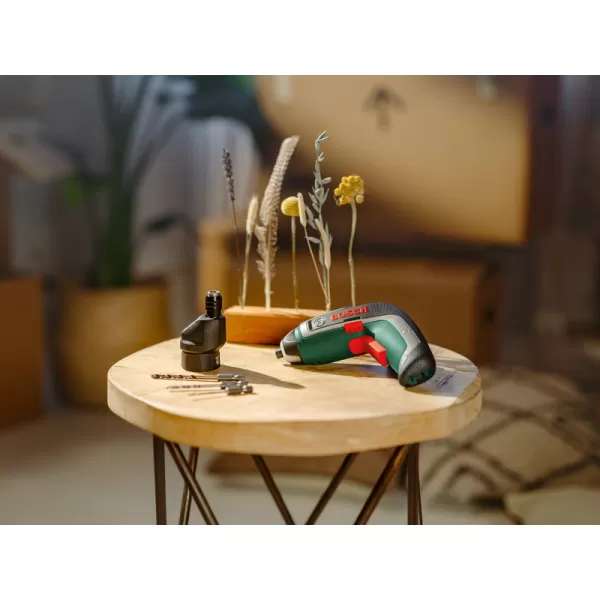 Aku šroubovák Bosch IXO 7 set 0603E0021