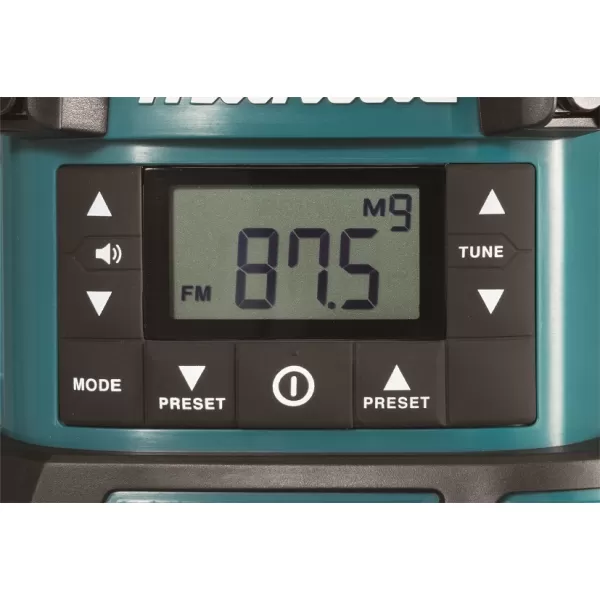 Aku rádio Makita DMR055 s LED lampou Li-ion LXT14,4/18V - solo