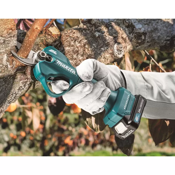 Aku nůžky na vinnou révu Makita Li-ion CXT 12V UP100DZ - solo