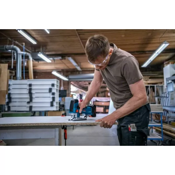 Aku přímočará pila Bosch GST 18V-155 SC Professional - solo 06015B0000