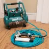 Aku kompresor Makita Li-ion XGT 40V solo