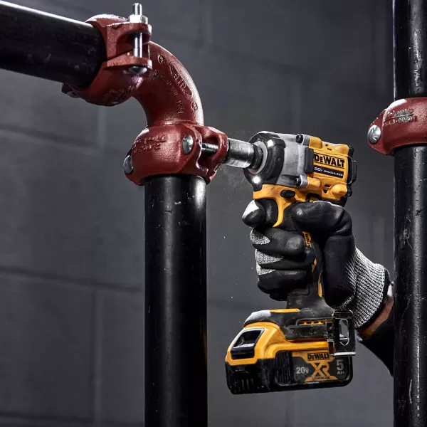 Aku rázový utahovák 18V 2x1,7Ah DeWALT POWERSTACK DCF921E2T