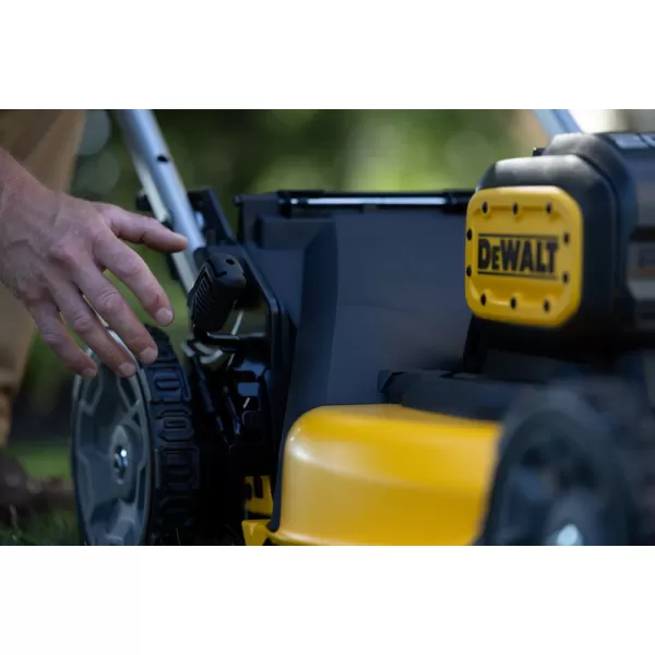 Sekačka aku s pojezdem DeWalt DCMWSP156N, 18V, bez aku