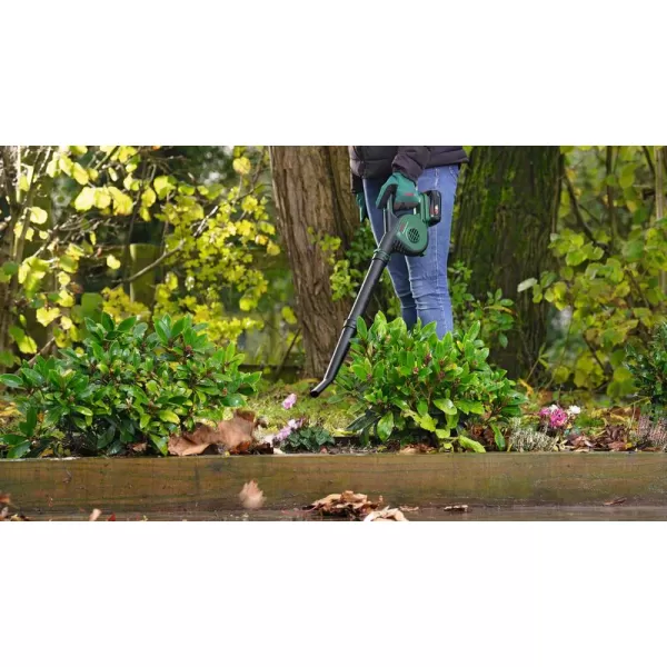 Aku foukač na listí Bosch UniversalLeafBlower 18V-130