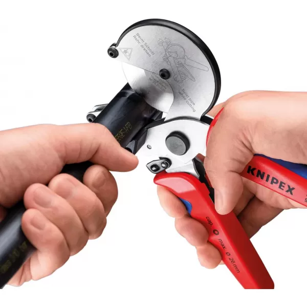 Nůžky na řezání plastových trubek Knipex