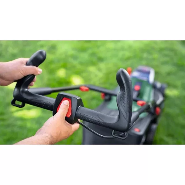 Aku sekačka na trávu Bosch UniversalRotar 2x18V-37-550