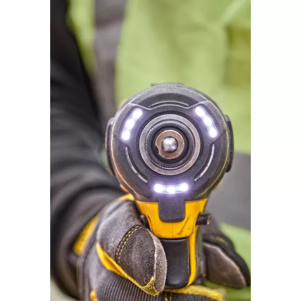 Aku rázový utahovák DeWalt DCF870E2T, 18V, 2x1,7Ah POWERSTACK