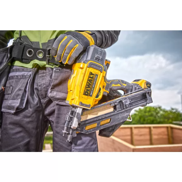 Aku hřebíkovačka DeWalt DCN950N, 18V