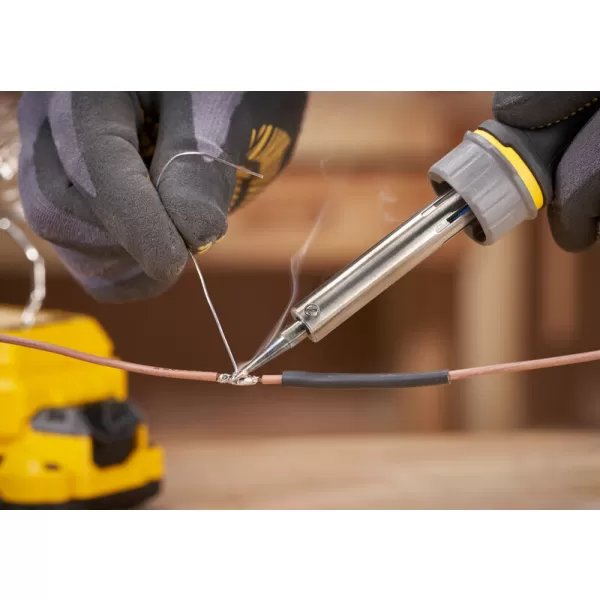 Aku páječka Stanley FATMAX® SFMCE040B, V20, bez baterie a nabíječky 18 V