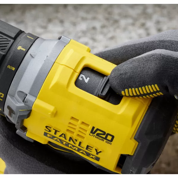 Aku bezuhlíková vrtačka s příklepem Stanley FATMAX® SFMCD715M2K, V20, 2 x 4.0 Ah 18 V