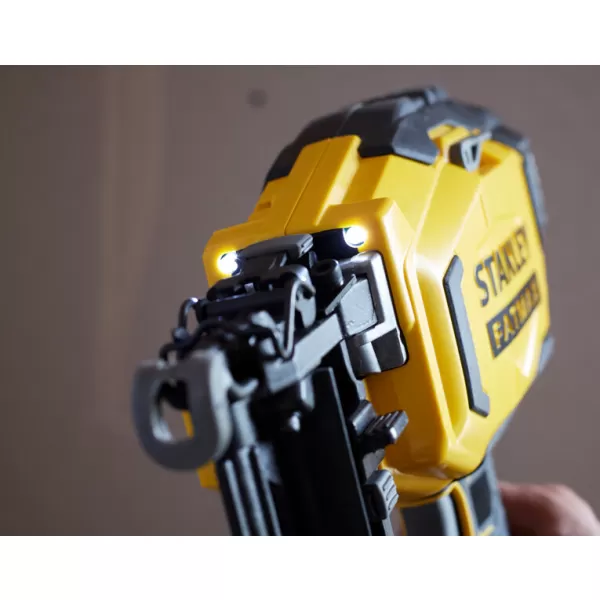 Aku hřebíkovačka Stanley FATMAX® SFMCN616D2K, 2 x 2.0 Ah 18 V
