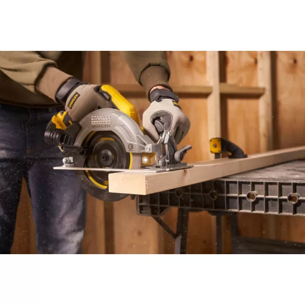 Aku okružní pila Stanley FATMAX® SFMCS550B, 190 mm bez baterie a nabíječky 18 V