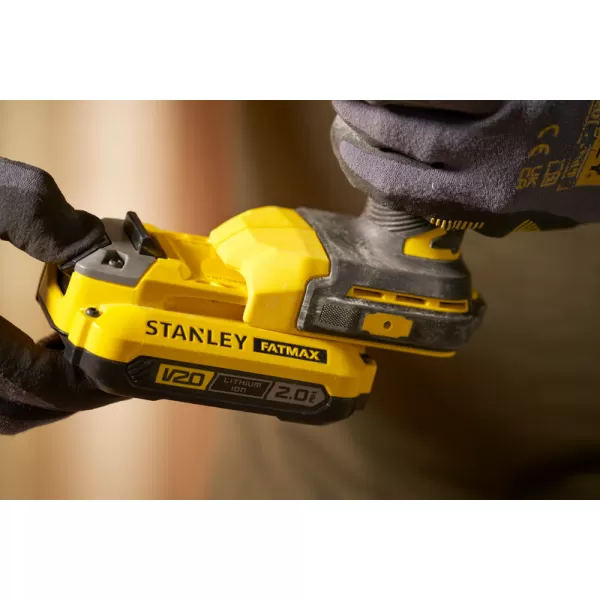 Aku rázový utahovák 3/8" Stanley FATMAX® SFMCF910B, V20, bez baterie a nabíječky 18 V