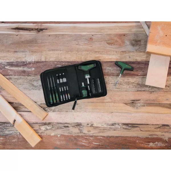 Adventní kalendář - sada nářadí 33dílů. Bosch 2024