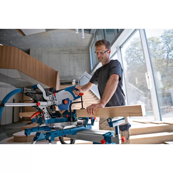 Aku pila pokosová Bosch GCM 18V-216 DC Professional BITURBO (solo)