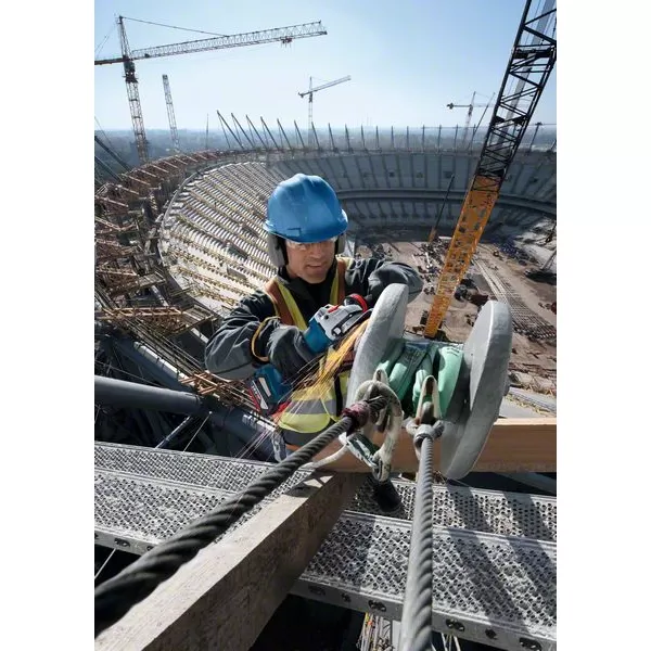 Aku úhlová bruska Bosch GWS 18V-10 P Professional (sólo) 06019J4100