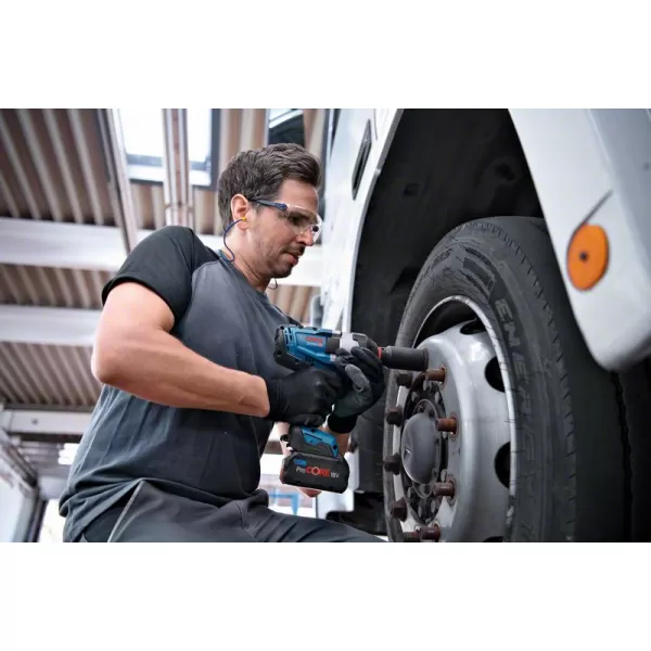 Aku rázový utahovák Bosch GDS 18V-1000 Professional 2x5,0Ah 06019J8304