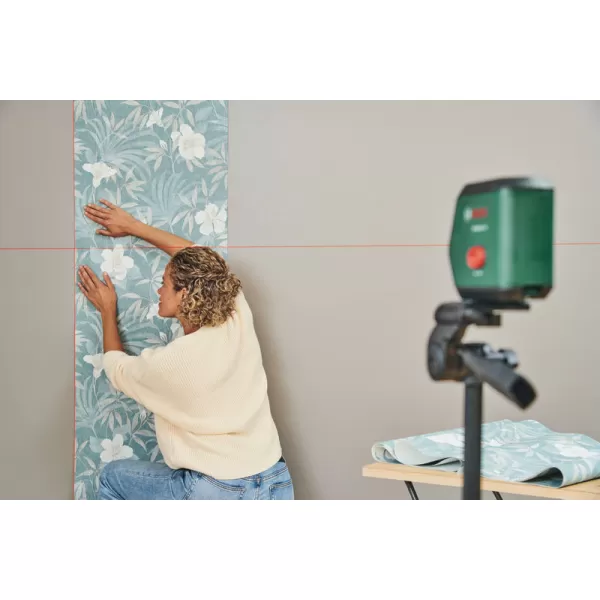 Křížový laser + stativ Bosch UniversalLevel 2 UNI (Carton) + stativ 0603663F01