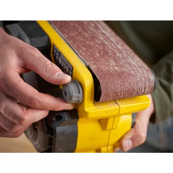 Aku pásová bruska Stanley FATMAX® SFMCW223B, V20, bez baterie a nabíječky 18 V