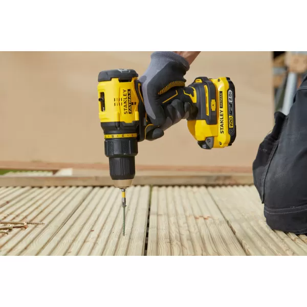Aku bezuhlíková vrtačka Stanley FATMAX® SFMCD710D2K, V20, 2 x 2.0 Ah 18 V