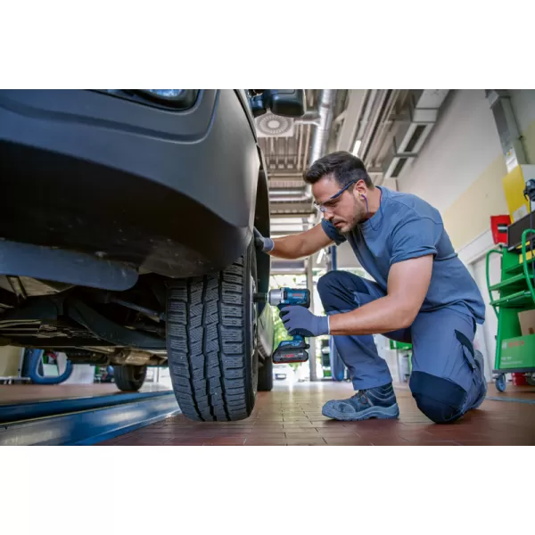 Aku rázový utahovák Bosch GDS 18V-450 PC Professional 2x5,0Ah GBA 06019K4103