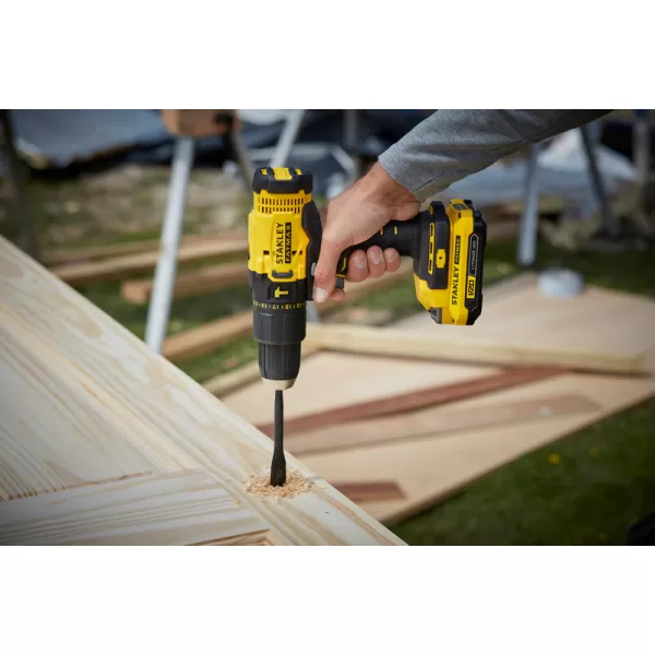 Aku vrtačka s příklepem Stanley FATMAX® SFMCD711C2K, V20, 2 x 1.5 Ah 18 V