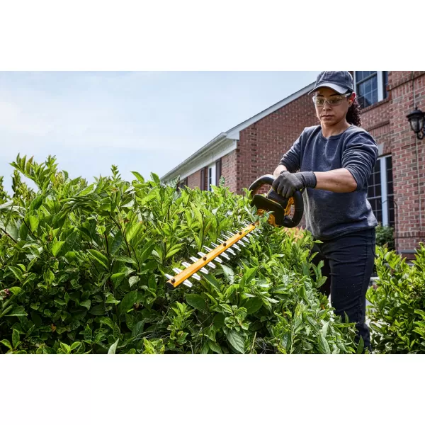 Aku nůžky na živý plot DeWalt DCMHT573N FLEXVOLT 54V, 650mm