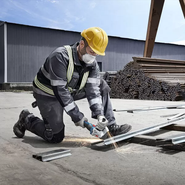 Aku úhlová bruska Bosch GWS 18V-8 Professional 1x5,0Ah 06019N9005