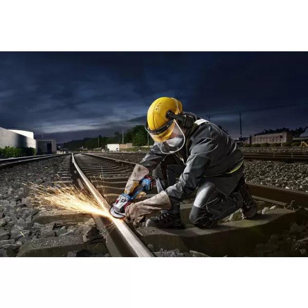 Aku úhlová bruska Bosch GWS 18V-11 Professional, 125mm, solo, 06019N4102