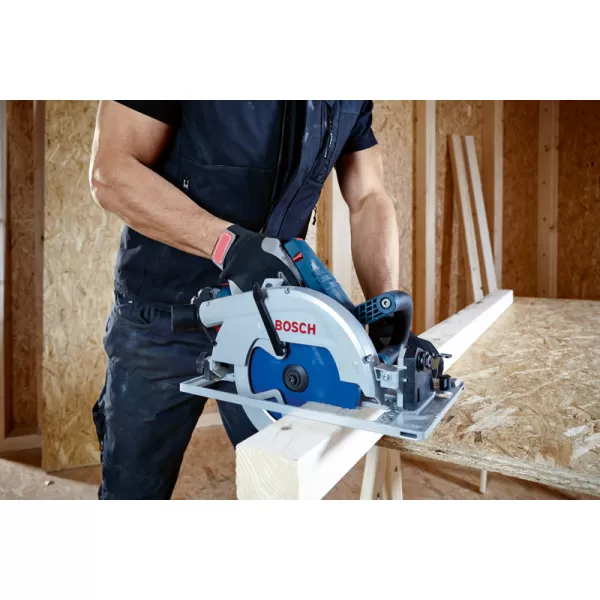 Aku okružní pila Bosch GKS 18V-68 Professional solo 06016C9000