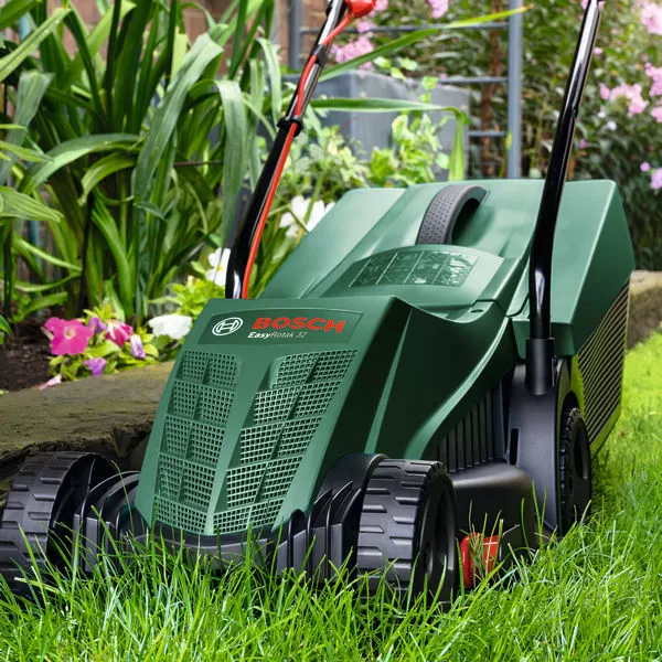 Sekačka elektrická Bosch EasyRotak 32-235