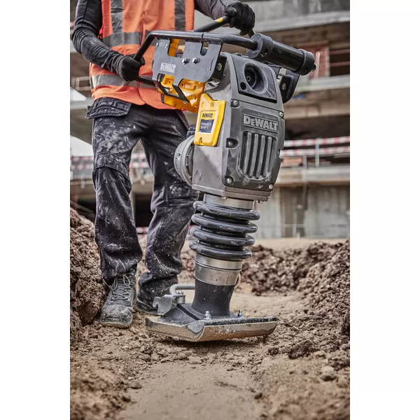 Aku vibrační pěch DeWALT DCP660N POWERSHIFT