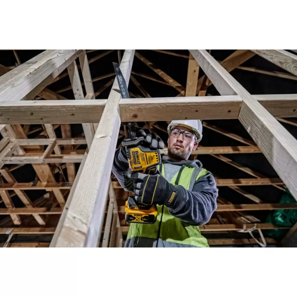 Pila mečová aku Dewalt DCS369P2 18V, 4,0Ah