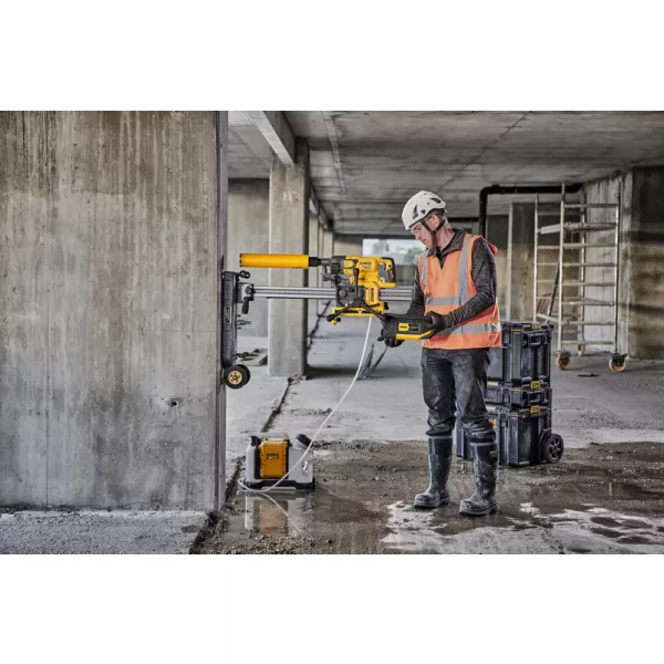 Stojan na diamantovou vrtačku DeWALT DCPS151