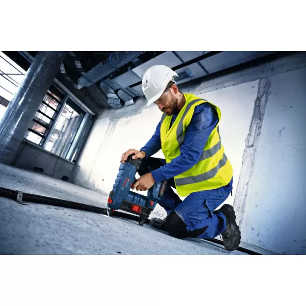 Aku hřebíkovačka Bosch GNB 18V-40 Professional 2x4,0Ah 06019L7005