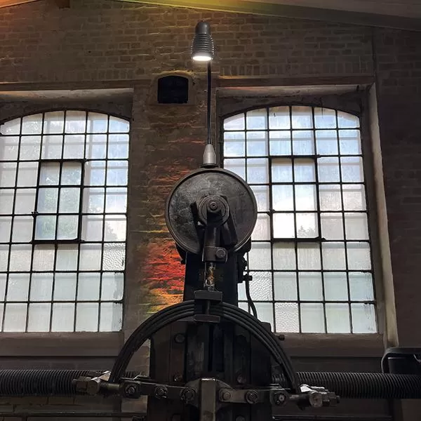 LED pracovní svítidlo Flexi 90 stupňů 450 lumenů Bauer + Böcker