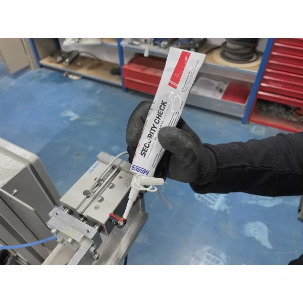 Popisovač bezpečnostní Security-Check, pojistny lak, žlutý Markal