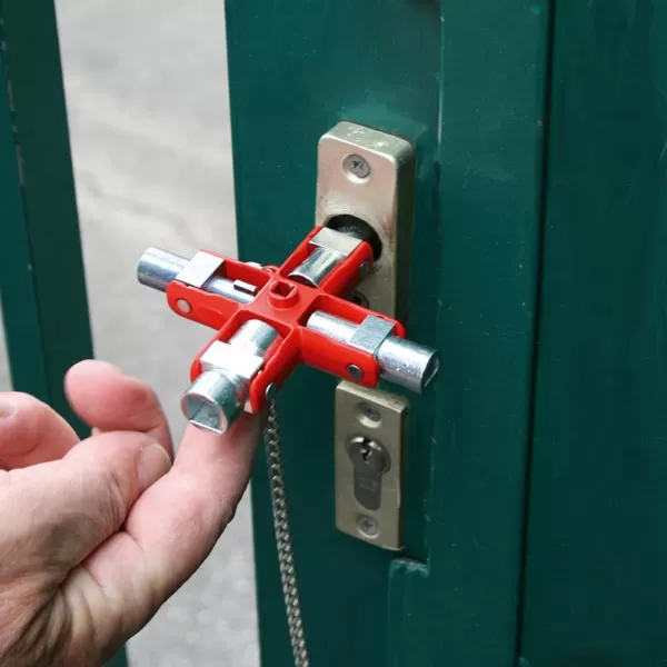 Klíč k rozvaděčům Master 9in1 Master 9in1 S+B