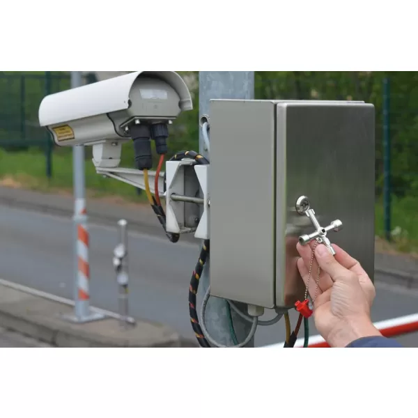 Klíč k rozvaděčům Universal Universal S+B