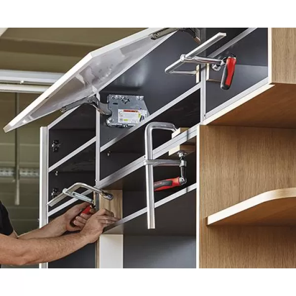 Šroubovací svěrka ocel. 2-složková rukojeť 600x120mm sklopná rukojeť Bessey